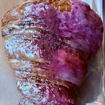 Blend Co - Hibiscus Ginger croissant - Coffee & Tea Near Me - Denver, Colorado