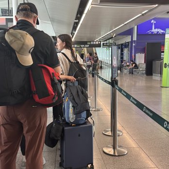 Dublin Airport - Airports Near Me - Dublin, D