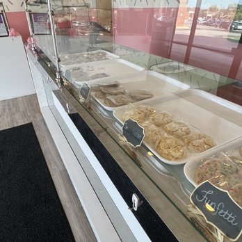 Bebe's Bake Shoppe - a display of baked goods - Bakeries Near Me - Florissant, Missouri