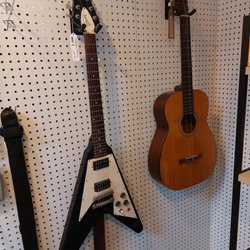 Real Gibson Flying V at a Antique Mall, Sweet!