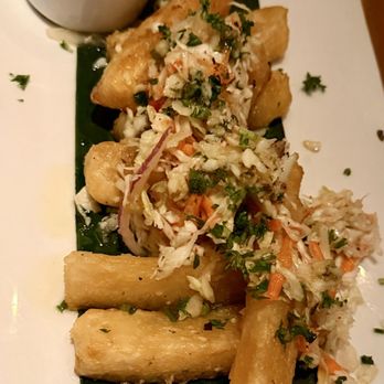 Gloria's Latin Cuisine - Yuca Salvadoreña - Mexican Near Me - Irving, Texas