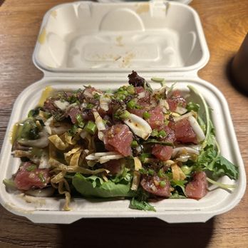 Aloha Prime Eatery - Poke Salad - perfectly seasoned - Food Trucks Near Me - Kihei, Hawaii