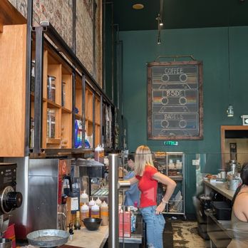 b-side - Kitchen/order counter - Coffee & Tea Near Me - Decatur, Georgia b-side - Kitchen/order counter - Coffee & Tea Near Me - Decatur, Georgia