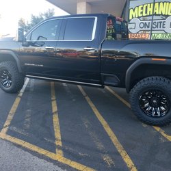 Gunnell S Tire Auto 46 Photos 55 Reviews Tires 1950 N Gilbert Rd Mesa Az United States Phone Number Yelp