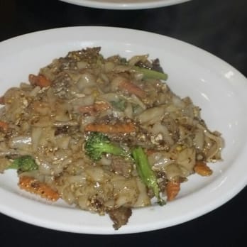 Racha Café - Thai Near Me - Berkeley, California