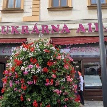 Cukrárna Aida - Patisserie/Cake Shop Near Me - Olomouc, OL Cukrárna Aida - Patisserie/Cake Shop Near Me - Olomouc, OL