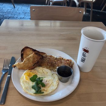 Cafe Fina - Basic breakfast - Comfort Food Near Me - Santa Fe, New Mexico