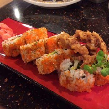 Sushiholic - Spider Roll - Sushi Bars Near Me - San Antonio, Texas