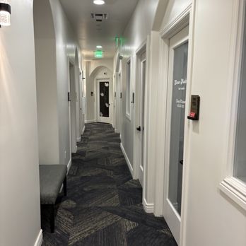 Phenix Salon Suites - Hair Salons Near Me - Phoenix, Arizona Phenix Salon Suites - Hair Salons Near Me - Phoenix, Arizona