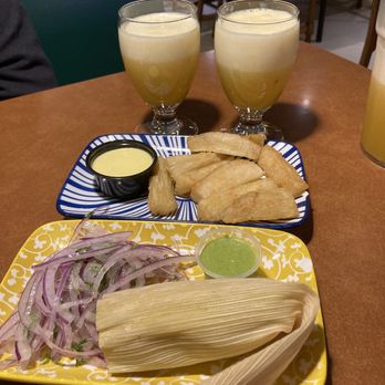 Chef Paz Restaurant - Drinks & Appetizers - Peruvian Near Me - West Allis, Wisconsin