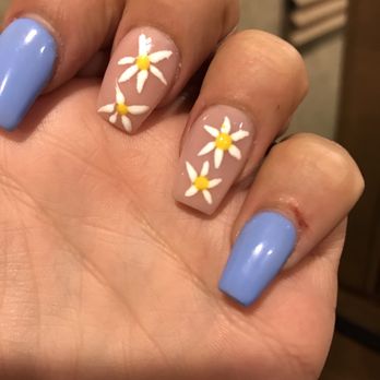 D'Vine Nail Spa - Cut on pinky finger from nail tool - Nail Salons Near Me - El Paso, Texas D'Vine Nail Spa - Cut on pinky finger from nail tool - Nail Salons Near Me - El Paso, Texas