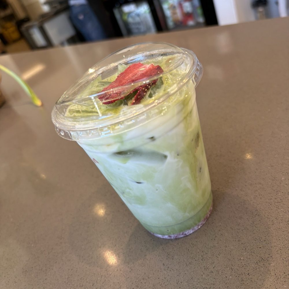 Canani Coffee - Strawberry Matcha - Coffee & Tea Near Me - Pomona, California