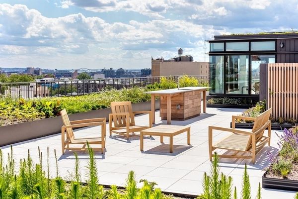 535 Carlton Apartments by null