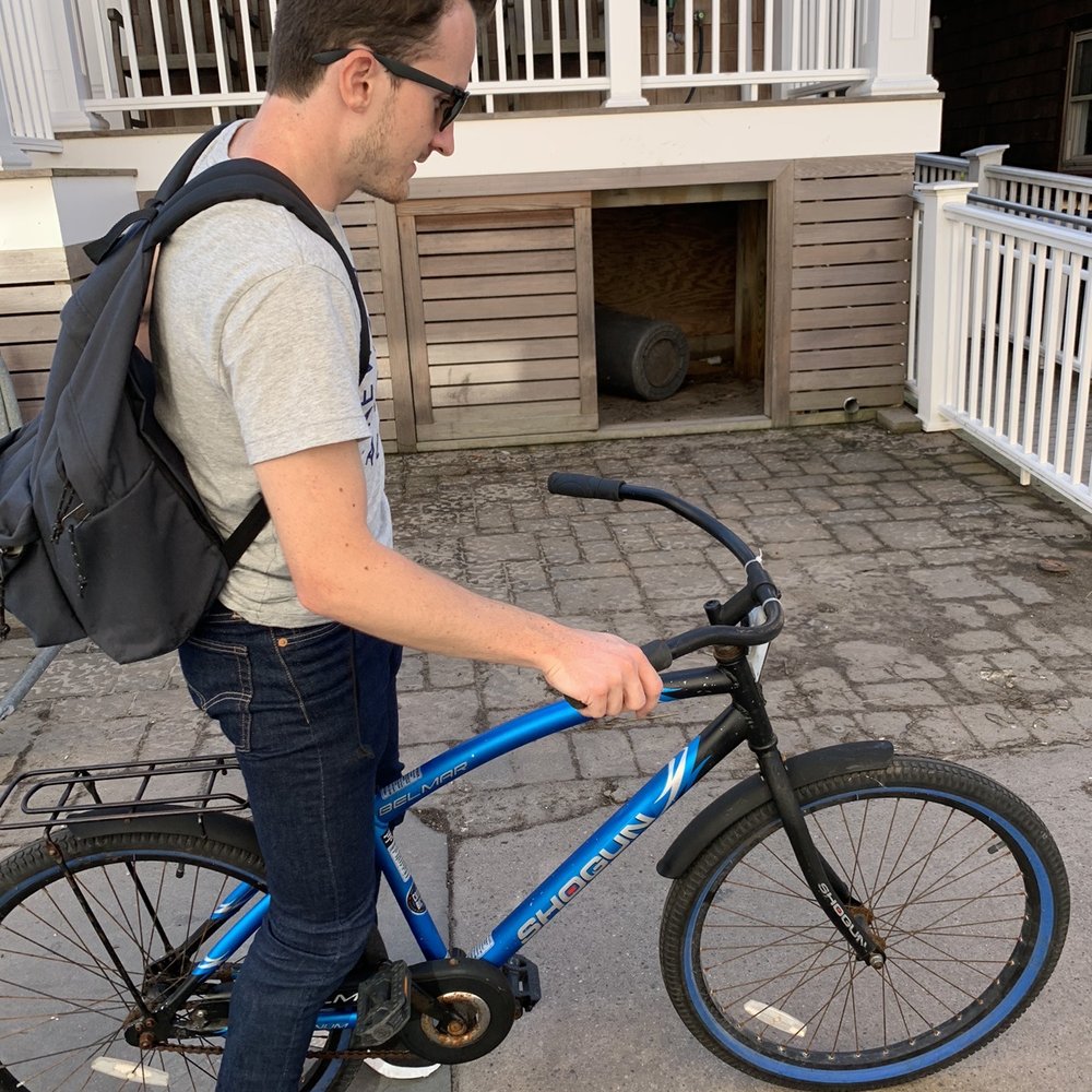 Adult boyfriend, child's bike Adult boyfriend, child's bike