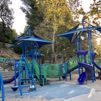 Brace Canyon Park - Big kids playground - Parks Near Me - Burbank, California