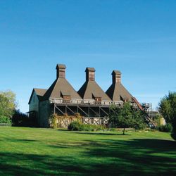 Landmark Vineyards Hop Kiln Estate