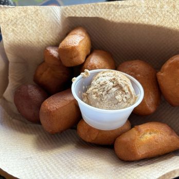 Pickle Bill's Lobster House - Rolls - Seafood Near Me - Grand River, Ohio Pickle Bill's Lobster House - Rolls - Seafood Near Me - Grand River, Ohio