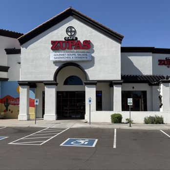 Café Zupas - Building Exterior - Soup Near Me - Mesa, Arizona