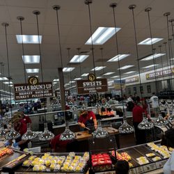 Buc-ee's - Prepared foods