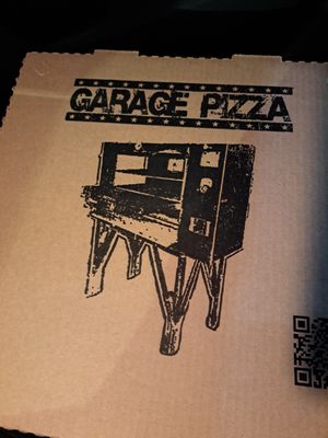 Garage Pizza by null