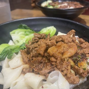 QQ Noodle - Chilli oil noodles - Chinese Near Me - Cupertino, California