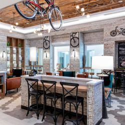 Beach Market Cafe - Opal Grand