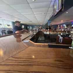 Slugger's Sports Bar - Bar