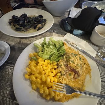 Maggie's Waterfront Cafe - Bars Near Me - Philadelphia, Pennsylvania Maggie's Waterfront Cafe - Bars Near Me - Philadelphia, Pennsylvania