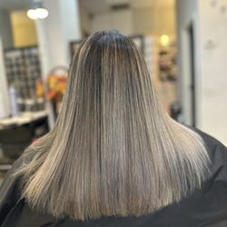 AsukiSQ Hair Salon - Ash Grey Balayage