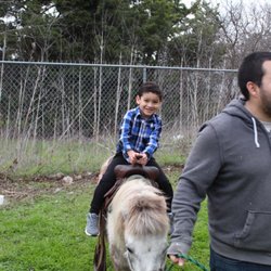 El Rancho Pony Rides and Petting Zoo