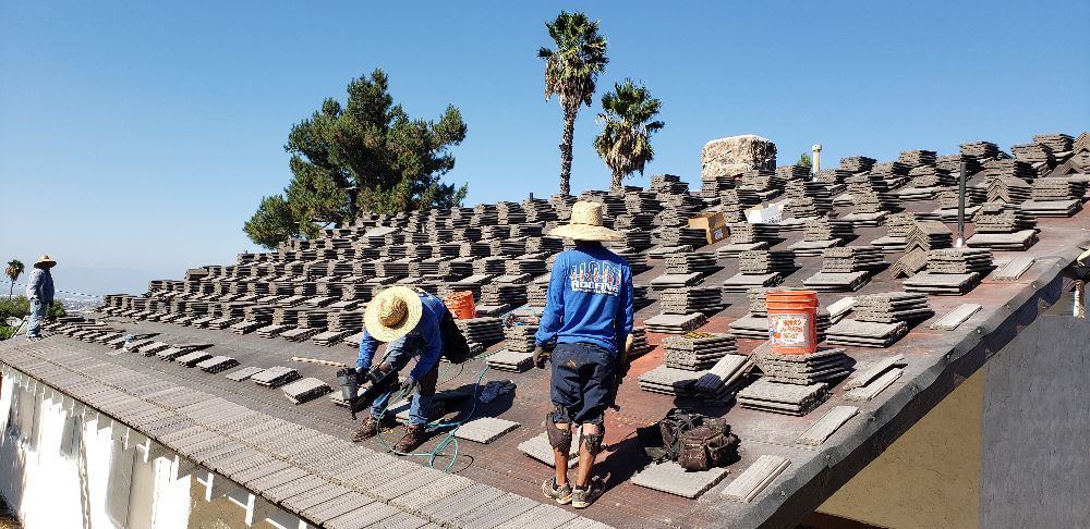 Slide of Hart Roofing
