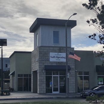 Euclid Coffee - Outside - Coffee & Tea Near Me - Rosemead, California