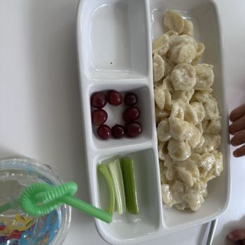 Cafeteria 15L - Kids Mac and Cheese - Breakfast & Brunch Near Me - Sacramento, California