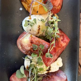 Vesta - Heirloom Tomatoes & Burrata - Pizza Near Me - Redwood City, California Vesta - Heirloom Tomatoes & Burrata - Pizza Near Me - Redwood City, California