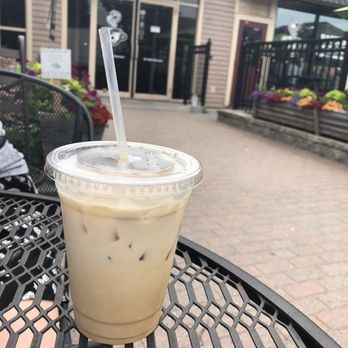 Frontside Coffee Roasters - Coffee & Tea Near Me - North Conway, New Hampshire Frontside Coffee Roasters - Coffee & Tea Near Me - North Conway, New Hampshire