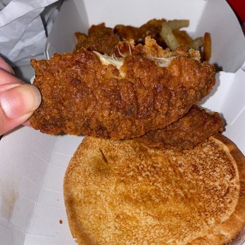Jack in the Box - Hard as a rock chicken sandwich - Burgers Near Me - Houston, Texas Jack in the Box - Hard as a rock chicken sandwich - Burgers Near Me - Houston, Texas