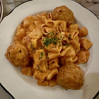 Trattoria Da Sofia - Spicy rigatoni vodka with meatballs - Italian Near Me - San Diego, California Trattoria Da Sofia - Spicy rigatoni vodka with meatballs - Italian Near Me - San Diego, California