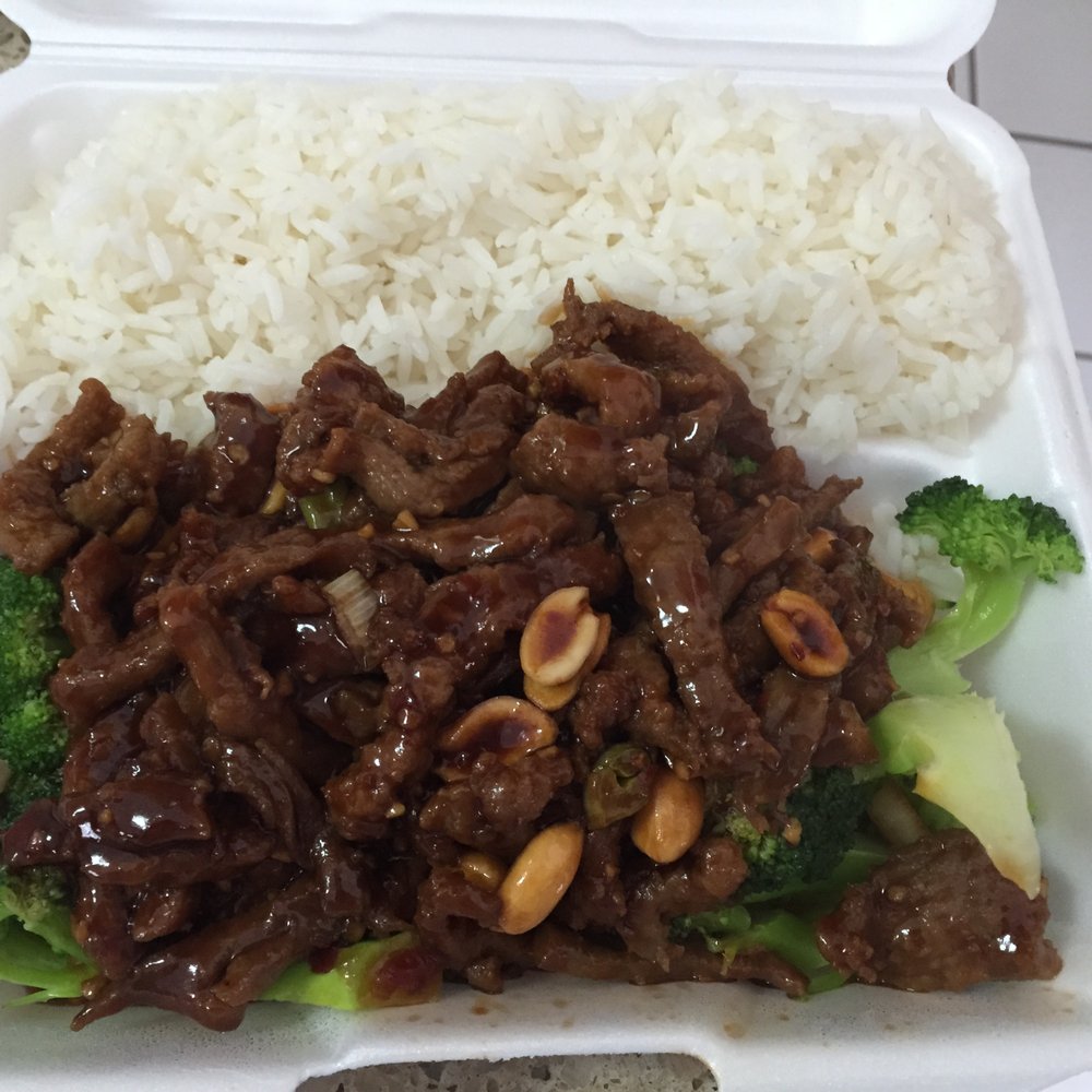 China Town Carryout - Lunch portion Kung Pao Beef - Chinese Near Me - Burke, Virginia China Town Carryout - Lunch portion Kung Pao Beef - Chinese Near Me - Burke, Virginia