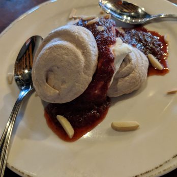 Bellingham Cider - Chocolate Pavlova dessert - Cideries Near Me - Bellingham, Washington Bellingham Cider - Chocolate Pavlova dessert - Cideries Near Me - Bellingham, Washington