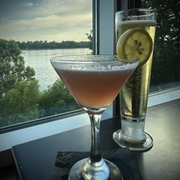 Pomegranate martini Pomegranate martini