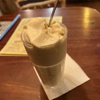 The Yellow Deli - Piña colada smoothie - Salad Near Me - Boulder, Colorado