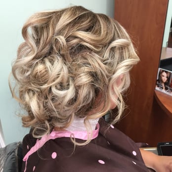Katriina Perez - Wedding style - Hair Stylists Near Me Katriina Perez - Wedding style - Hair Stylists Near Me