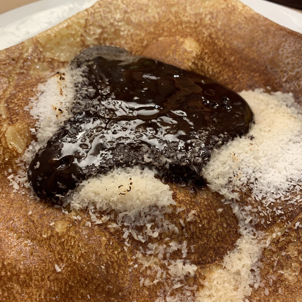 Les Embruns - Banana and chocolate sweet crepe - French Near Me - Paris, 75 Les Embruns - Banana and chocolate sweet crepe - French Near Me - Paris, 75