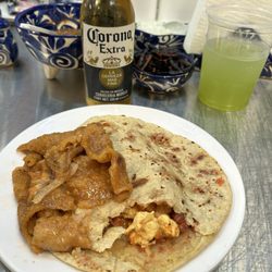 Mercado Josefa Ortiz de Dominguez "La Cruz" - Huge and delicious gordita!