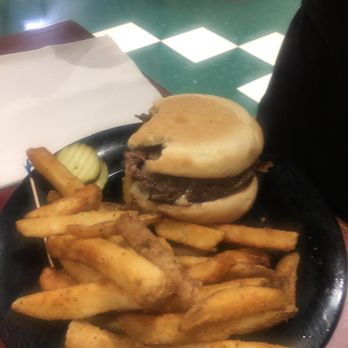Mountain Edge Grill - Beef hamburger with bacon and BBQ Sauce - American Near Me - Gatlinburg, Tennessee Mountain Edge Grill - Beef hamburger with bacon and BBQ Sauce - American Near Me - Gatlinburg, Tennessee