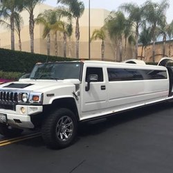 2 Brothers Car Service - Hummer Limo with Lamborghini Doors | $200/hr | 23 Passengers