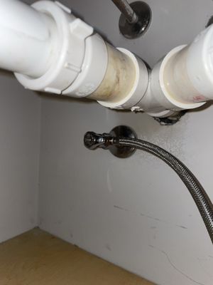 Lincoln Ave Plumbing Logo