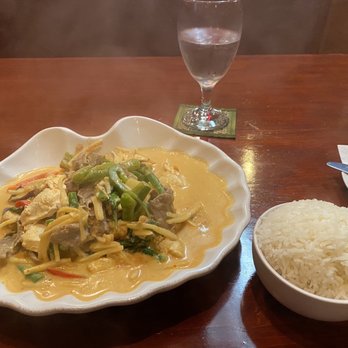Lamai Thai Restaurant - Chicken and beef combo red curry. - Thai Near Me - Jacksonville, Florida Lamai Thai Restaurant - Chicken and beef combo red curry. - Thai Near Me - Jacksonville, Florida