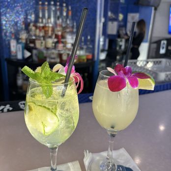 Blu Sushi - McGregor - Drinks at the bar - Sushi Bars Near Me - Fort Myers, Florida Blu Sushi - McGregor - Drinks at the bar - Sushi Bars Near Me - Fort Myers, Florida