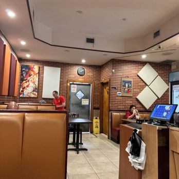 New Apollo - Seating - Chinese Near Me - Brooklyn, New York